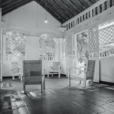 Colonial Bungalow Tangalle Exterior photo