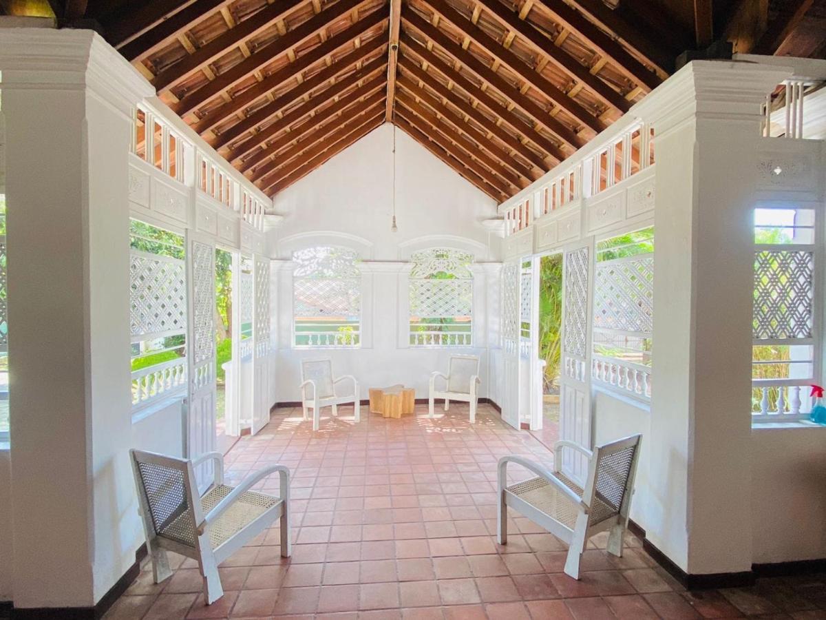 Colonial Bungalow Tangalle Exterior photo